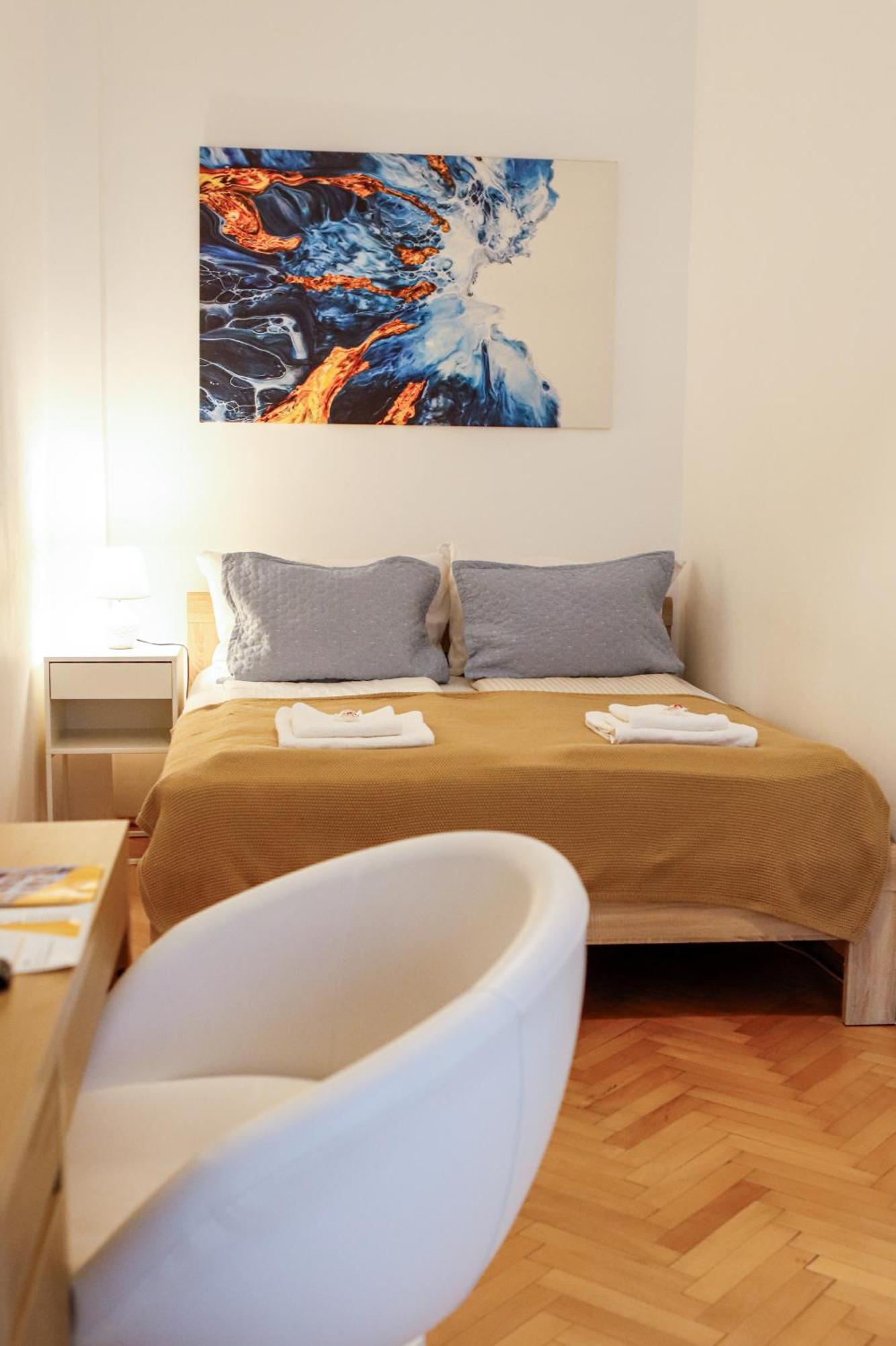 Neuhausz Residenz Ultra-Central Apartment Тимишоара Екстериор снимка